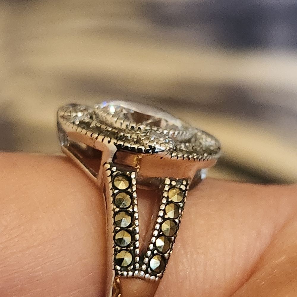 ​💍 VINTAGE 925 Thailand Marcasite CZ Halo Split Shank Ring - Picture 7 of 14